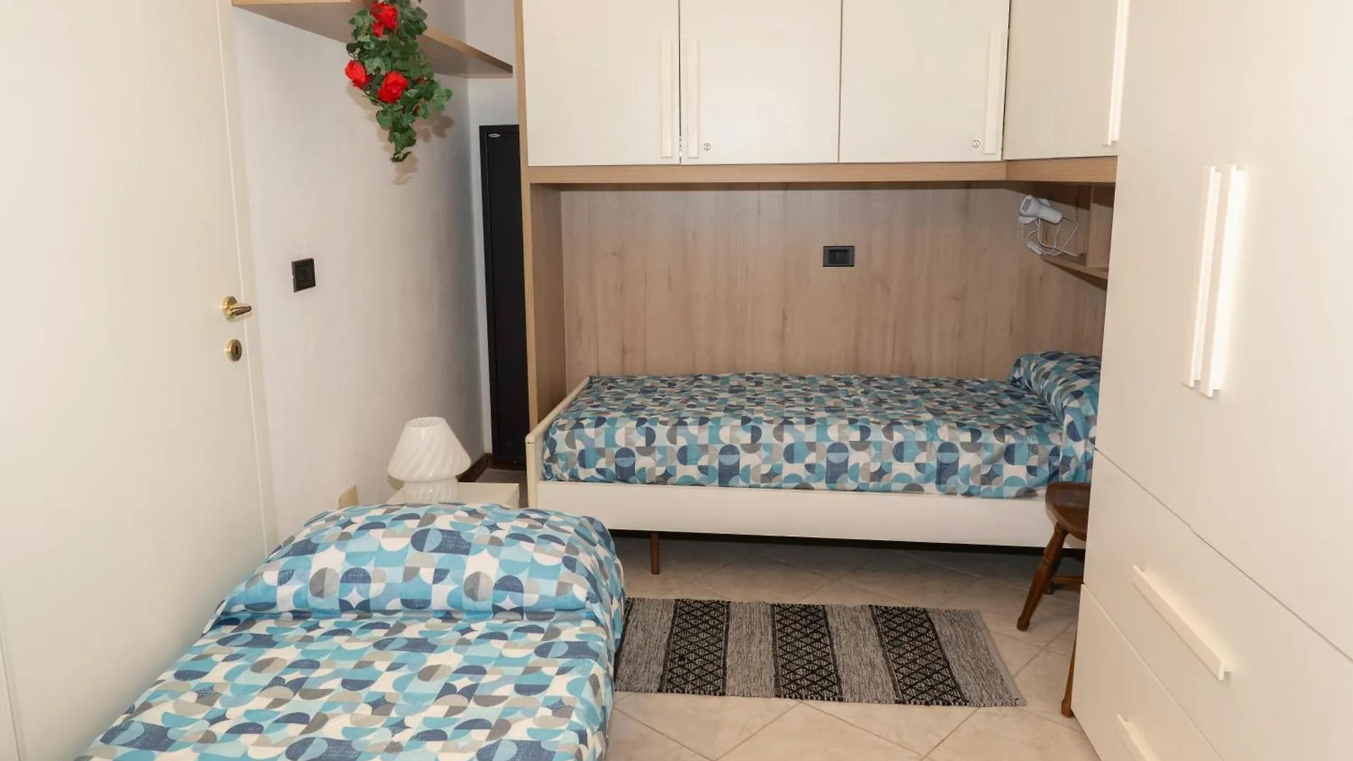 Rosa House Varenna Holiday home
