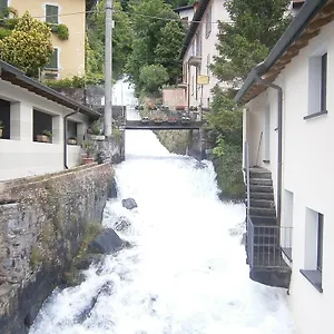 Casa In Riva Al Varenna