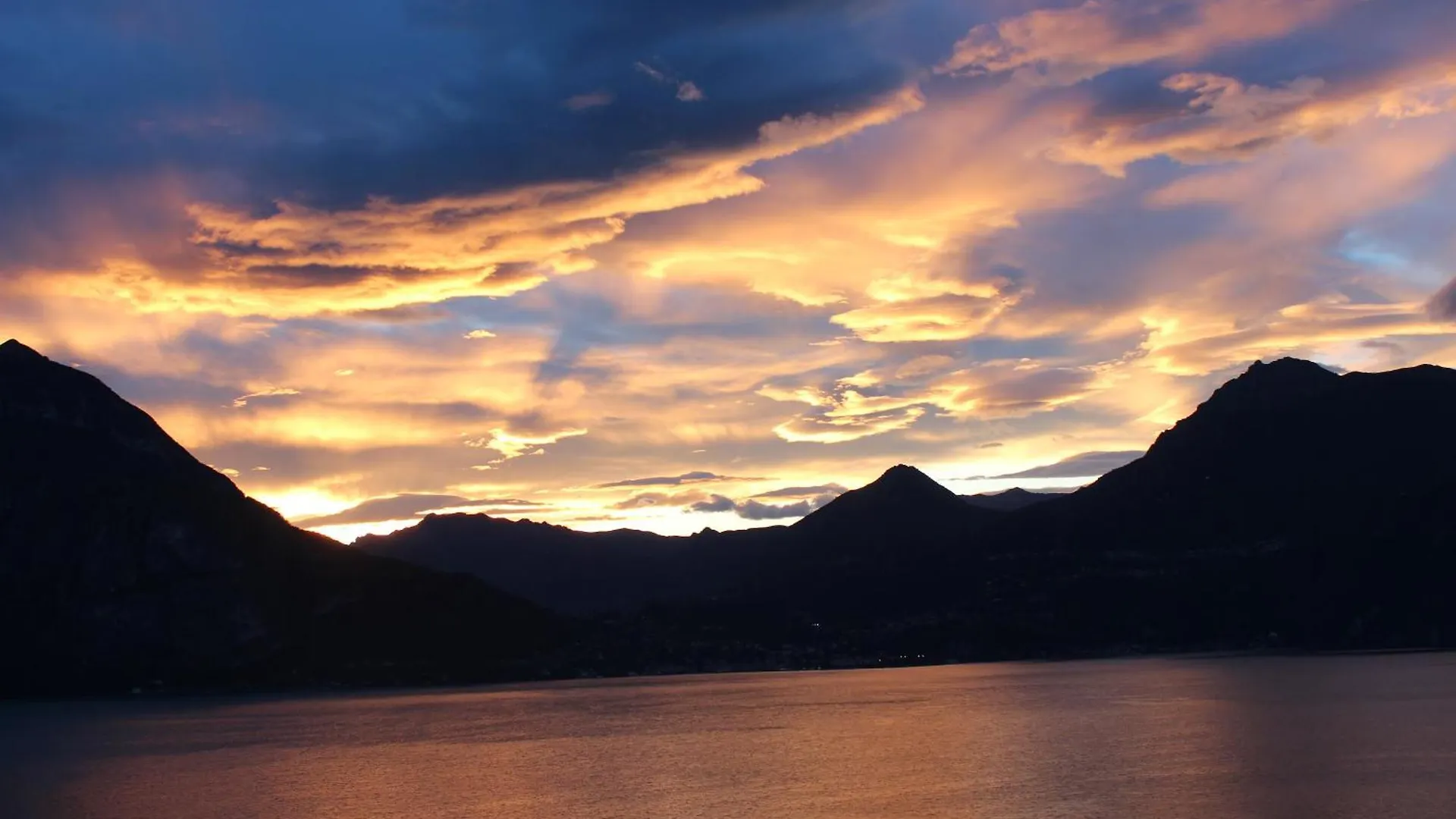 Rosa House Varenna